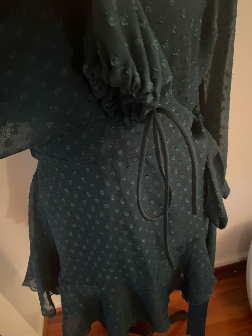 Lucy in the sky wrap mini dress medium - Picture 4 of 9
